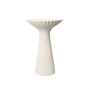 Fuente con pedestal Ferm Living en color marfil
