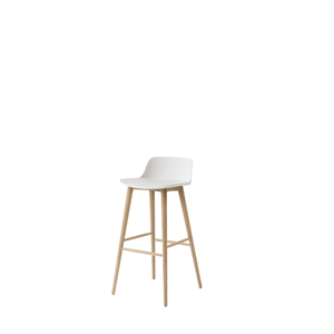 Taburete de bar &Tradition Rely HW123 con respaldo bajo, roble lacado/ Blanco