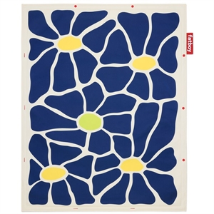 Alfombra Fatboy Flying Carpet de 140x180 Cm, Color Azul Marino/ Crema.