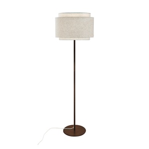Lámpara de Pie Takai Beige Design For The People