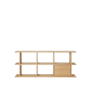 Librería Kona de Ferm Living en Roble Natural