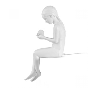 Seletti Inner Glow Mini Girl Lámpara de Mesa Blanco