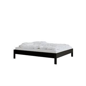 Cama Rye Sleep Owner sin cabecero, 160 x 200 cm, roble teñido en negro