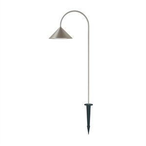 Lámpara de Jardín Frandsen Grasp con Lanza de Acero Inoxidable Pulido