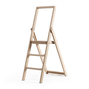 Escalera de roble claro de Design House Stockholm