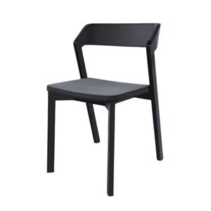 Silla de Comedor TON Merano con Asiento y Respaldo Tapizados en Negro/Prescott Black